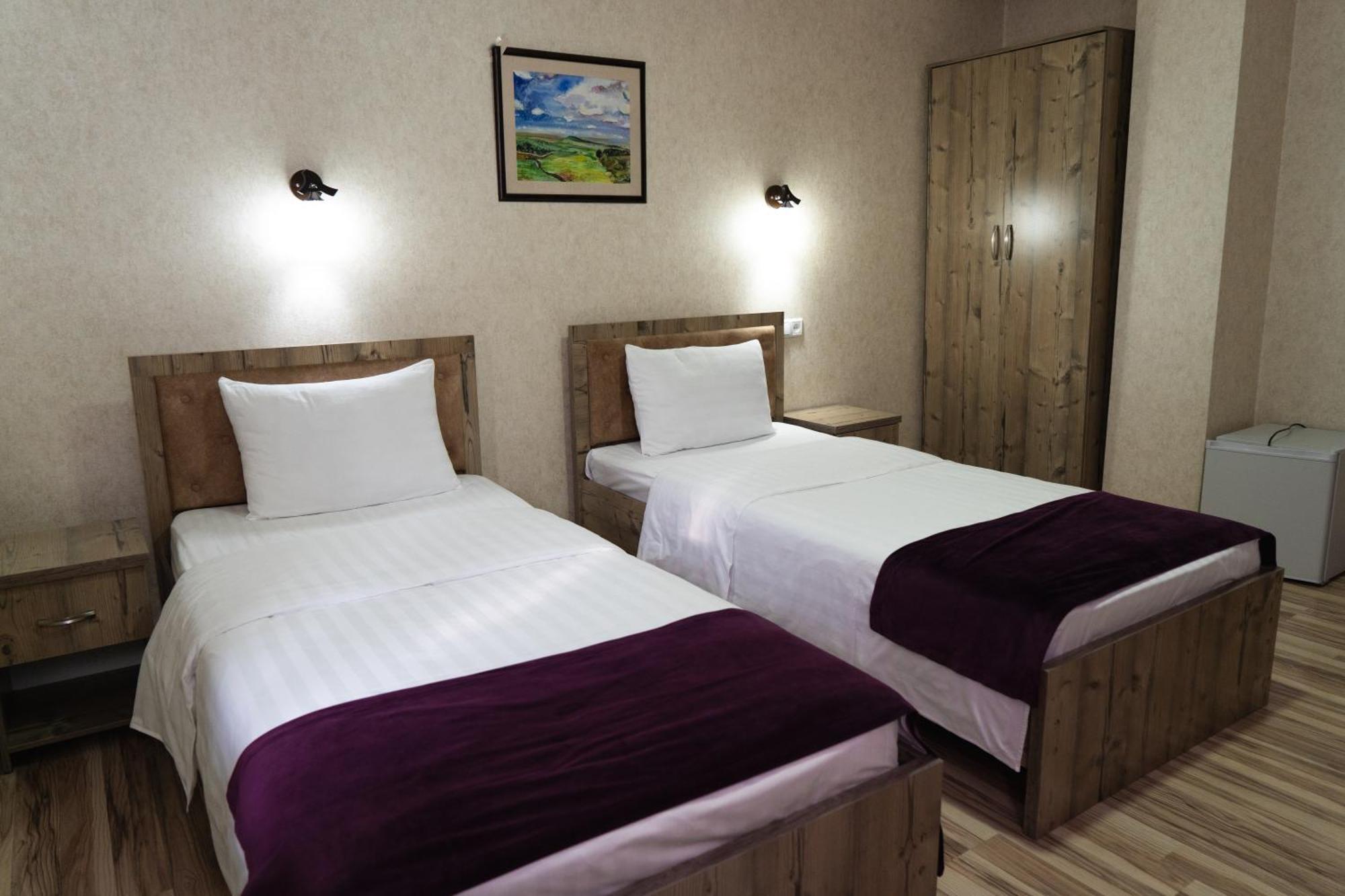 Tourist Inn Hotel Tasjkent Eksteriør bilde